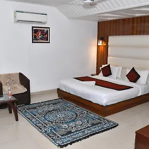 The Impress Near Delhi Airport New Delhi